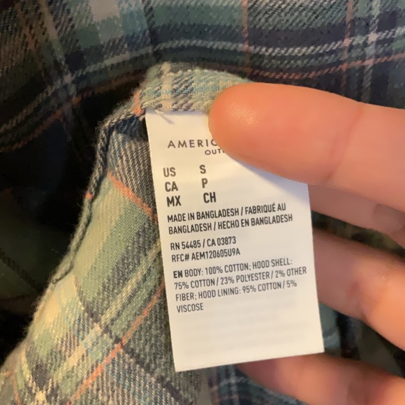 American Eagle Hooded Flannel NWT - Picture 7 of 7